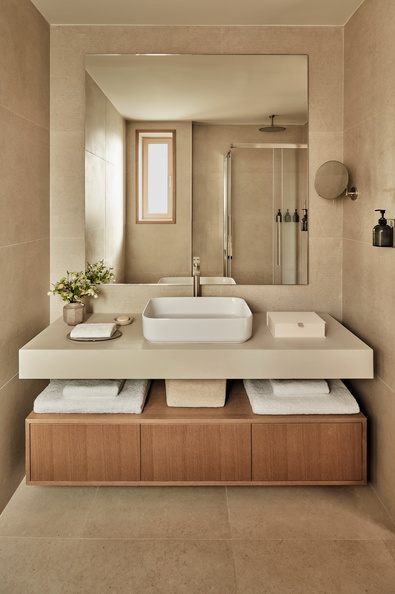 Tiara Holidays - Ikos Olivia Panorama Junior Suite Sea View kupatilo